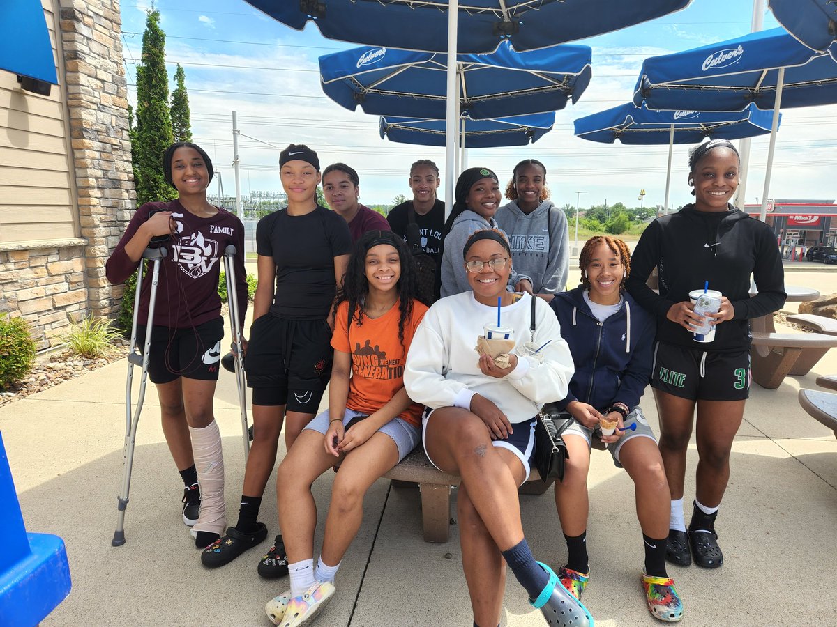 Great day at Marion Illinois . 3-0 today at our last team camp . Great summer for these girls who now prepare for the summer AAU season .<a href="/BWestAthletics/">BW Athletics</a>