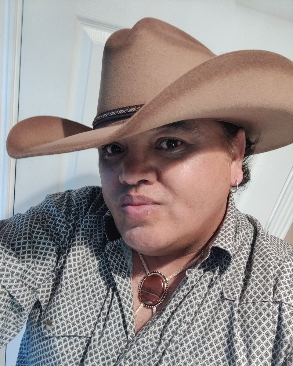 Lorenzo V. Galvan tweet media