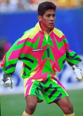 YucAlMomento's tweet photo. Comparan a #Barbie con #JorgeCampos. 

Nota: https://t.co/eKcDqPntEK https://t.co/KBnVvgdUGI