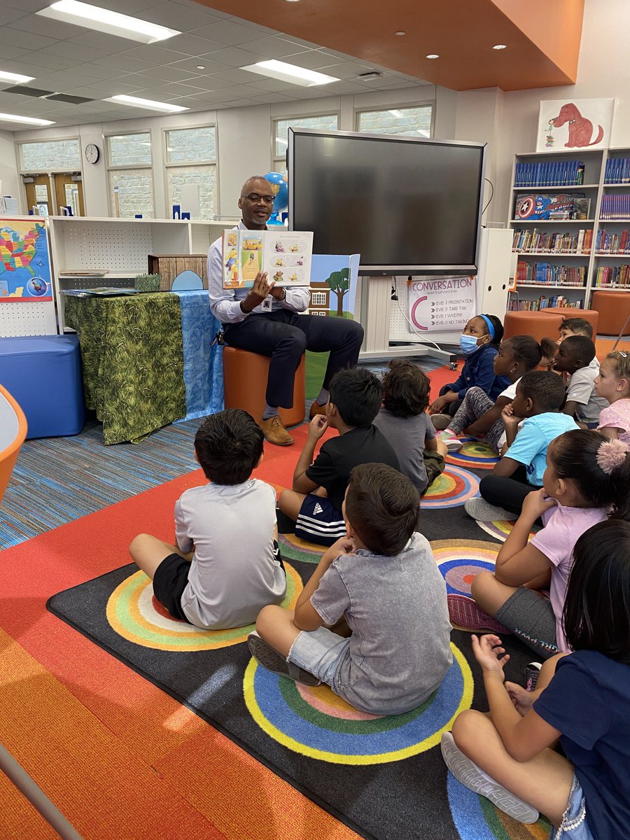 Summer school students had the BEST guest reader today. We loved “Wonky Donkey” and “Tattletale”. Thanks Dr. Stroy! ⁦<a href="/nebbienation/">Nebbie Williams Elementary</a>⁩