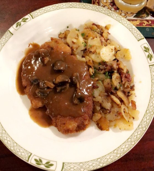 hausmurphys's tweet photo. On the hunt for something good? Our Jäger Schnitzel is topped with a delicious wild mushroom demi! 🍄
-
https://t.co/UWmZtOcgw2 | 623-939-2480
-
#HausMurphys #GlendaleAZ #Arizona #GermanCuisine #OpenWeStand #GlendaleArizona https://t.co/q3hLFEN6qZ