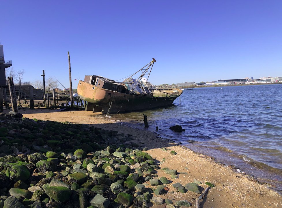 OurWaterfront's tweet photo. Summer is here, and clean-up events like the one in the picture are just one of many ways community-led efforts are helping to improve waterfront access across the region. Can you think of other ways to improve waterfront access?
#waterfrontaccess #ourwaterfront https://t.co/J9VBBXZPn2