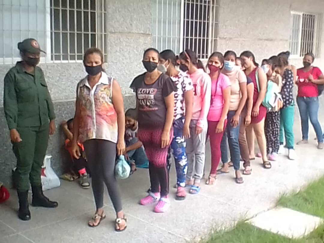 FeliciaIvss's tweet photo. #28 Dando continuidad al Plan Nacional Quirúrgico @FeliciaIvss estaremos realizando los días 28, 29y30 Jornada de Esterilización Quirúrgica Gracias a Nuestro Pdte @NicolasMaduro Ministra de Salud y Pdta IVSS @MagaGutierrezV  Gob @ErnestoLunaPsuv @GobMonagas_ #JuntosPorCadaLatido https://t.co/P1VilT7Lwr