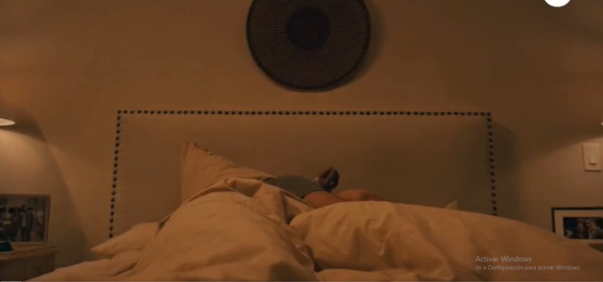 Lyta232323's tweet photo. después de ver esta escena, sobre todo el inicio más veces de las que se deben, ya empiezas a pensar en recomendaciones para la familia
1- Sara y Franco, apaguen las luces, miren todas las que hay prendidas
🤣
#Pasiondegavilanes2 https://t.co/YUqjhxBoNk