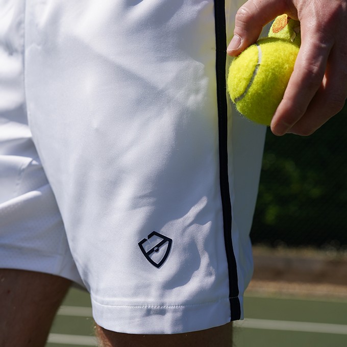 BonsoirLondon's tweet photo. PlayBrave (our sister sportswear brand) was looking mighty fine on the court today at Wimbledon. And what a day it was.  Now we move into night time in vintage Bonsoir of London. Let more games begin! https://t.co/Kdj4K2Mweb