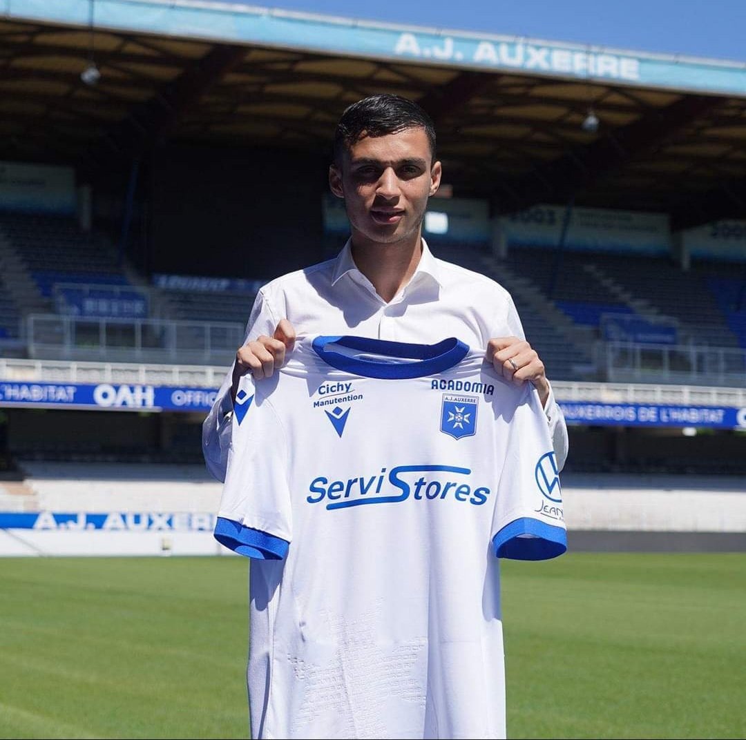 🔵 Kays Ruiz rejoint l’AJ Auxerre pour 3 ans !