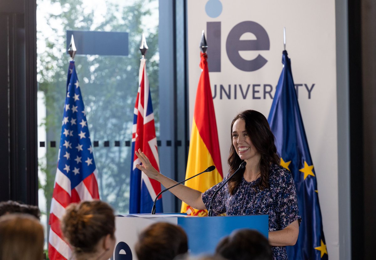 Incredibly honored to welcome @jacindaardern, Primer Minister of New Zealand, at the #ieTower for the inauguration of our first #Tech4Democracy Venture Day. Thank you for your inspiring words and for your commitment to democracy and shared prosperity. @ieGovernance @manuelmunizv