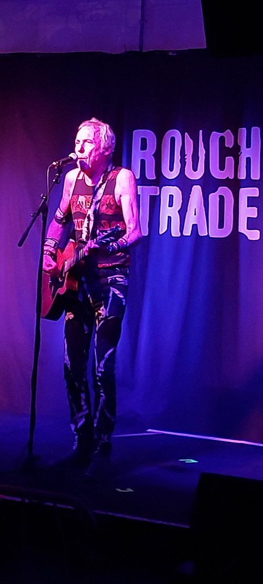 TonyHom33's tweet photo. Great to be at @RoughTrade East #BrickLane London for the launch of #LondonsLostMusicVenues Vol II by @derelict_london
Opening set by #TVSmith of #TheAdverts
A must have book, available from @DGBOOKS
@DAMAGEDGOODSREC
#PaulTalling #IanDamaged https://t.co/cECRKwlRsQ