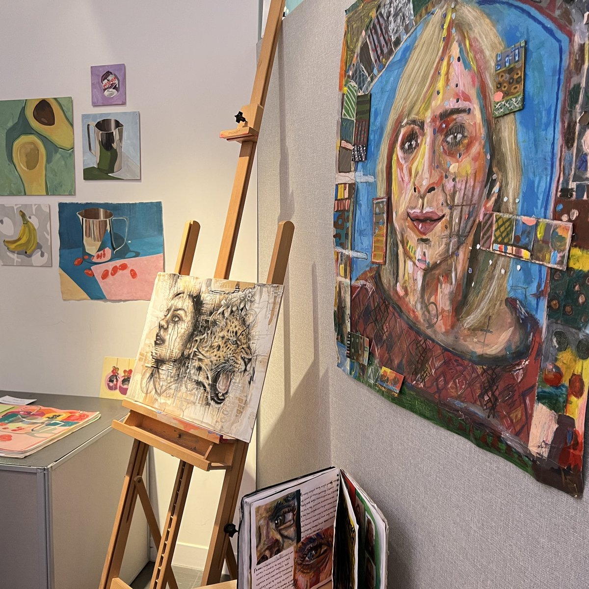 RFGatKMAT's tweet photo. The @Knutsfordac Art and Design exhibition. What a pleasant way to spend an evening! The work that our students produce never fails to impress me. How fortunate I am to work in a school with such talented students. https://t.co/cJOrOjGyUu