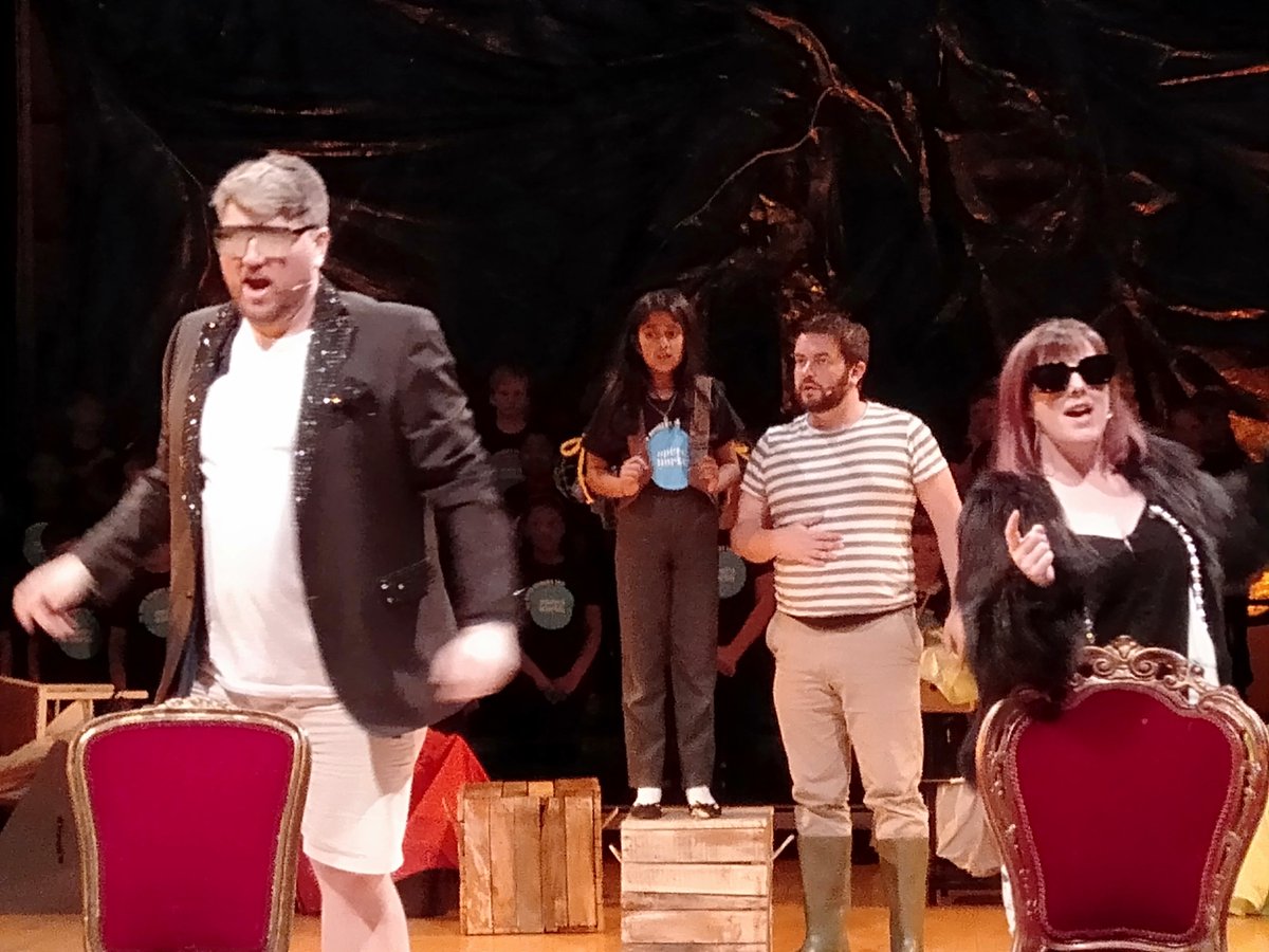 Opera_North_Ed's tweet photo. A truly moving performance of 'The Water Diviner's Tale' by Windmill and Low Road pupils @LeedsMusicDrama tonight! Special mention to our two young actors in the making 👏👏👏 #ONBigSing https://t.co/d4dW8Ebdu4