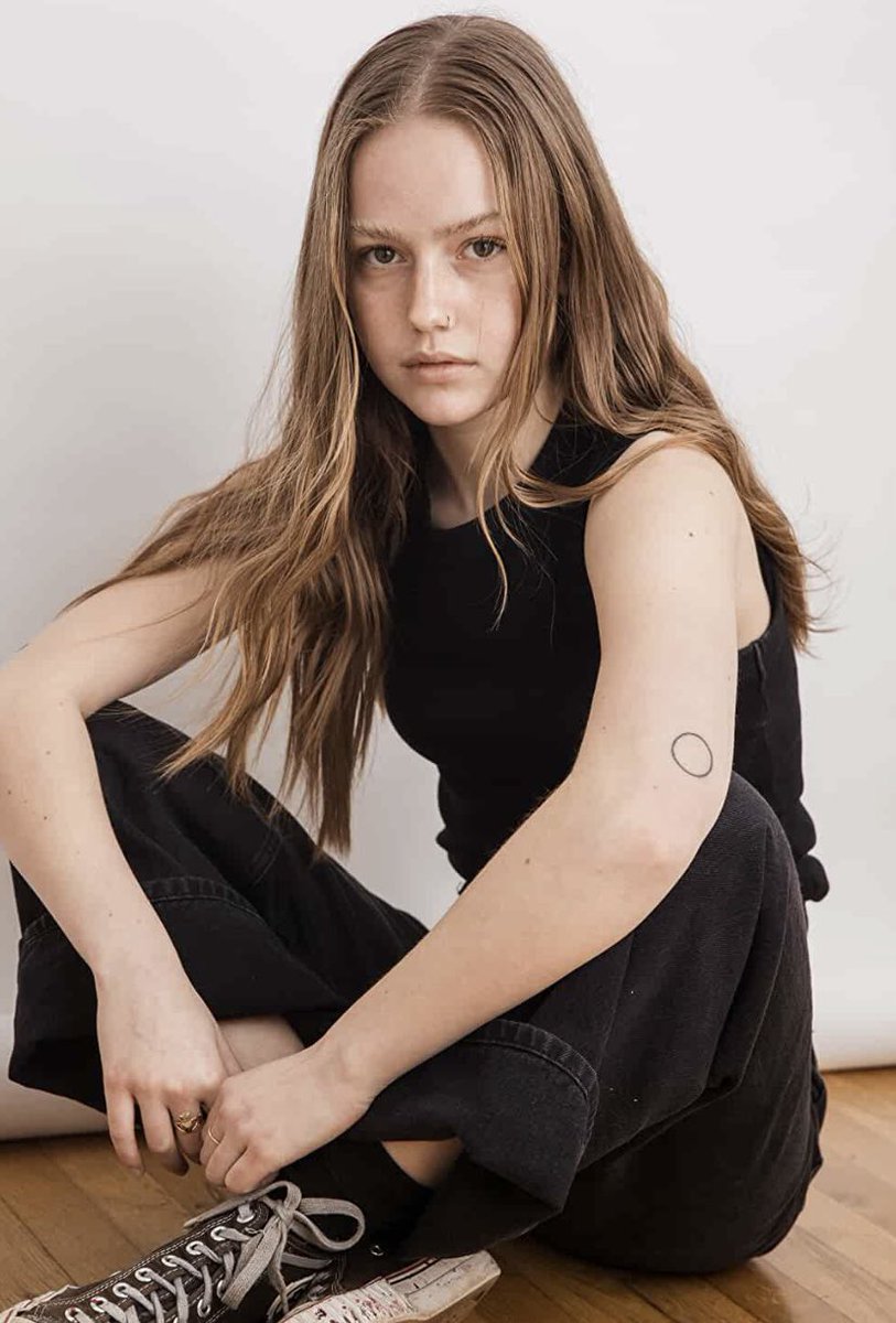 Ceili | Prequel Updates 🕊🐍☀️ on X: 🚨 OFFICIAL CASTING NEWS: Amélie  Hoeferle has been cast as Vipsania Sickle in The Hunger Games: The Ballad  of Songbirds & Snakes! ❄️ Vipsania is