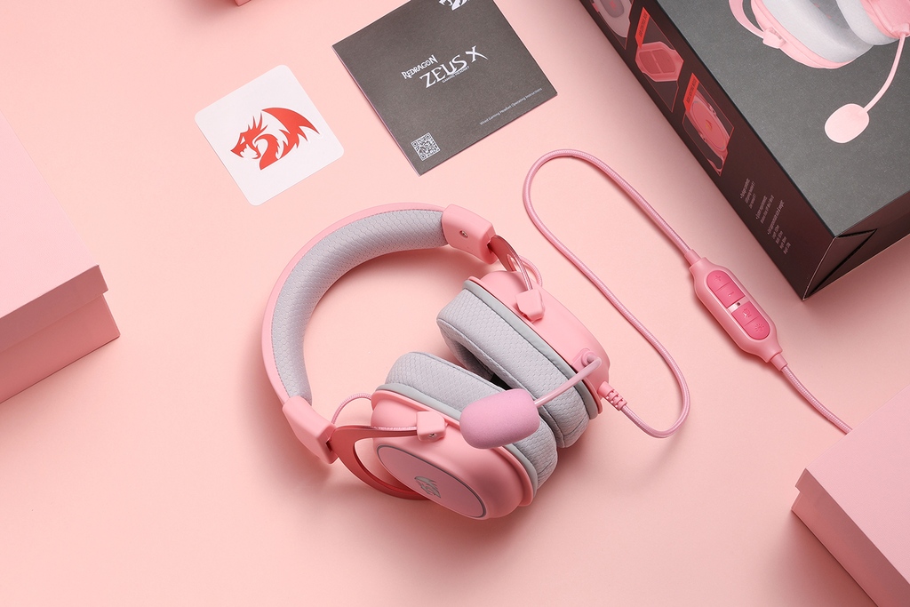 Redragonusa's tweet photo. Have you checked out our #gamingheadsets? 🔥
.
https://t.co/6wird1vehc
.
.

#gamer #gaming #headphones #gaminggear #gamingkeyboard #gamingrig #gamingmouse #gamingpost #gamingdestiny #xboxoneslim https://t.co/iDBSwOeFzv