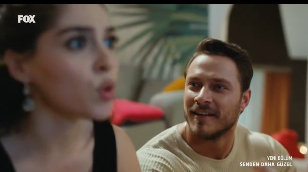 KB_Nancy040687's tweet photo. Ragazze,non facciamo ipotesi strane,se la sta semplicemente studiando per fare un'altra scultura😂⚰️

 AAAH EMIR
#aşkçokyakın https://t.co/delZDA0qXL