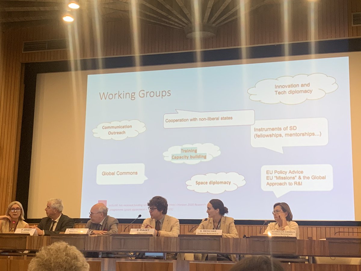Muhammad Adeel (@adeel_muhammad) on Twitter photo All the best to the <a href="/SciDipAlliance/">European Union Science Diplomacy Alliance</a> for taking the #ScienceDiplomacy baton forward. Looking forward to future synergies. All the best to the <a href="/SciDipAlliance/">European Union Science Diplomacy Alliance</a> for taking the #ScienceDiplomacy baton forward. Looking forward to future synergies.