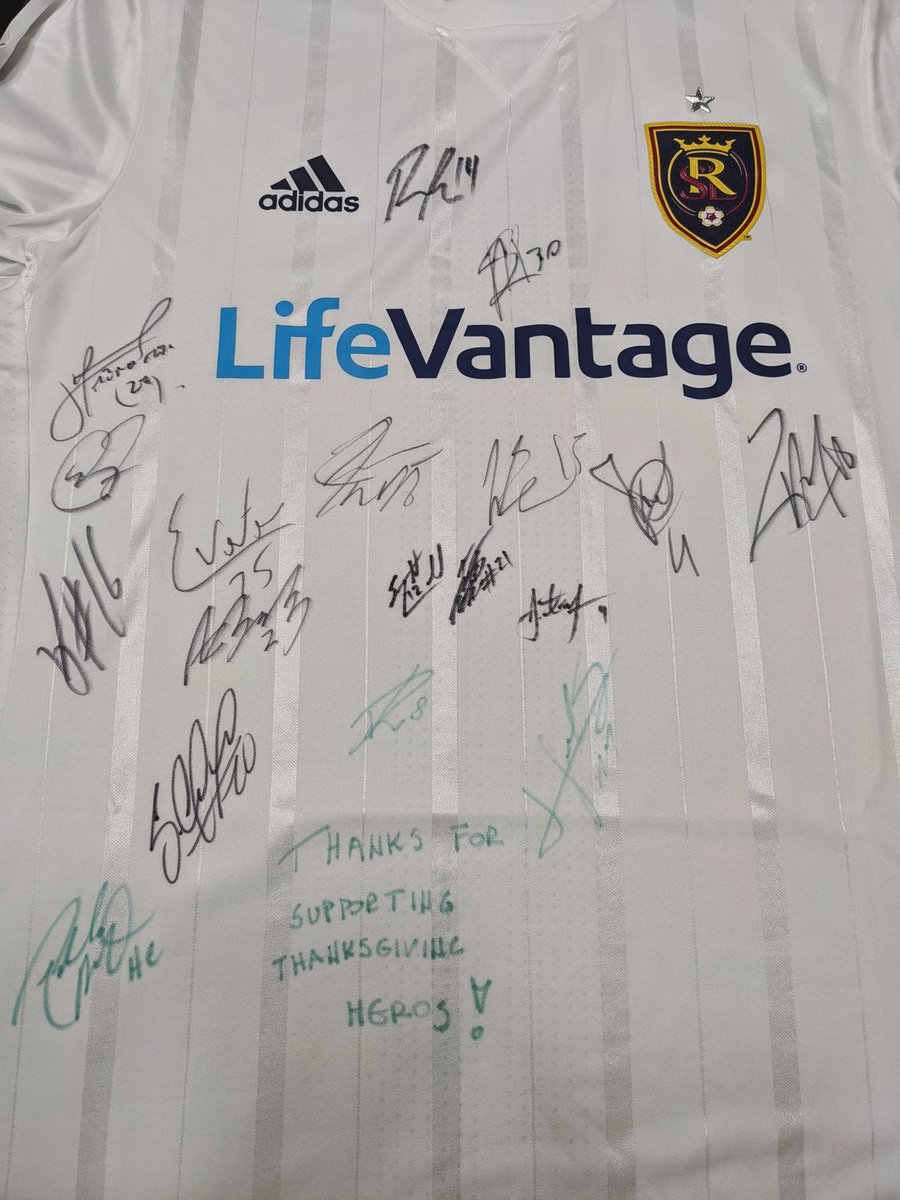 ChiquiPelaez's tweet photo. Thank you @realsaltlake players and coaches and team for always supporting my crazy ideas 

Thank you 

These 2 jerseys will be donated to @ThanksgivingsH so we can raffle them during our Golf Event Aug 19th at @ThanksPoint &amp; our Casino Night in Oct TBD 

Help us feed families!!! https://t.co/c3R0xUIWnE