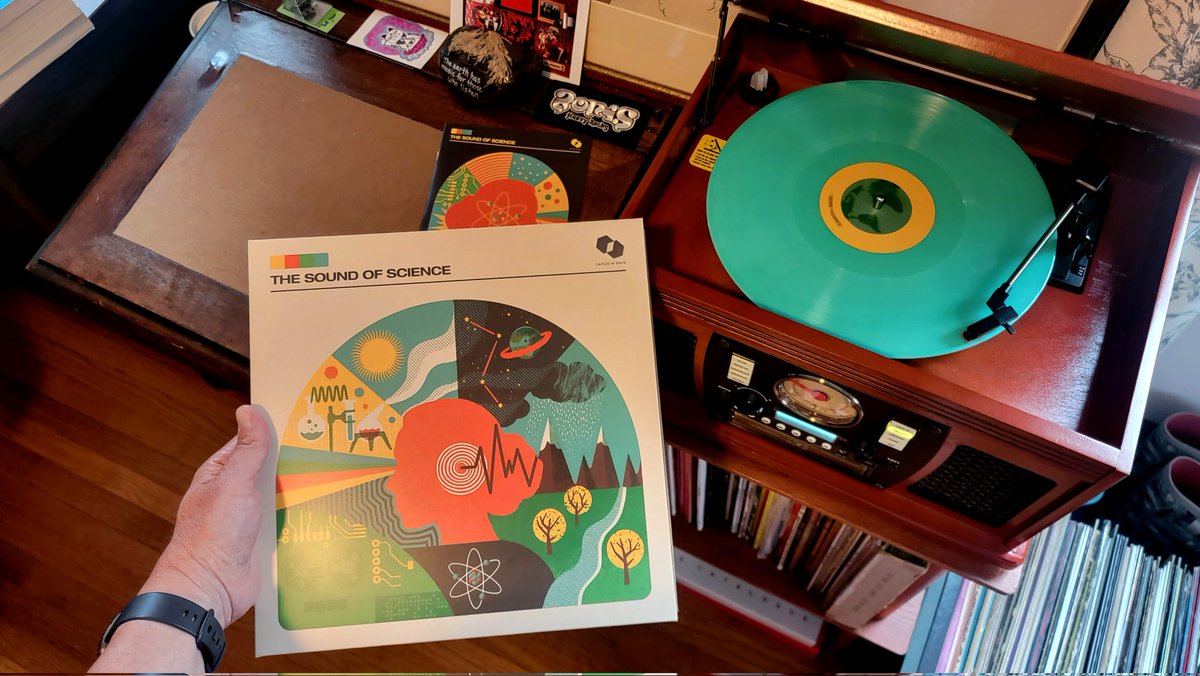 mattyreedbaker's tweet photo. Now spinning at my house, learning fun with my curious son:
#TheSoundOfScience, on minty-ice vinyl, a new electronic album from the @CastlesInSpace label. With an Earth Side & Space Side, these smart tunes cover a wide range of subjects from photosynthesis to black holes...(1/3) https://t.co/3duqTE7UNR