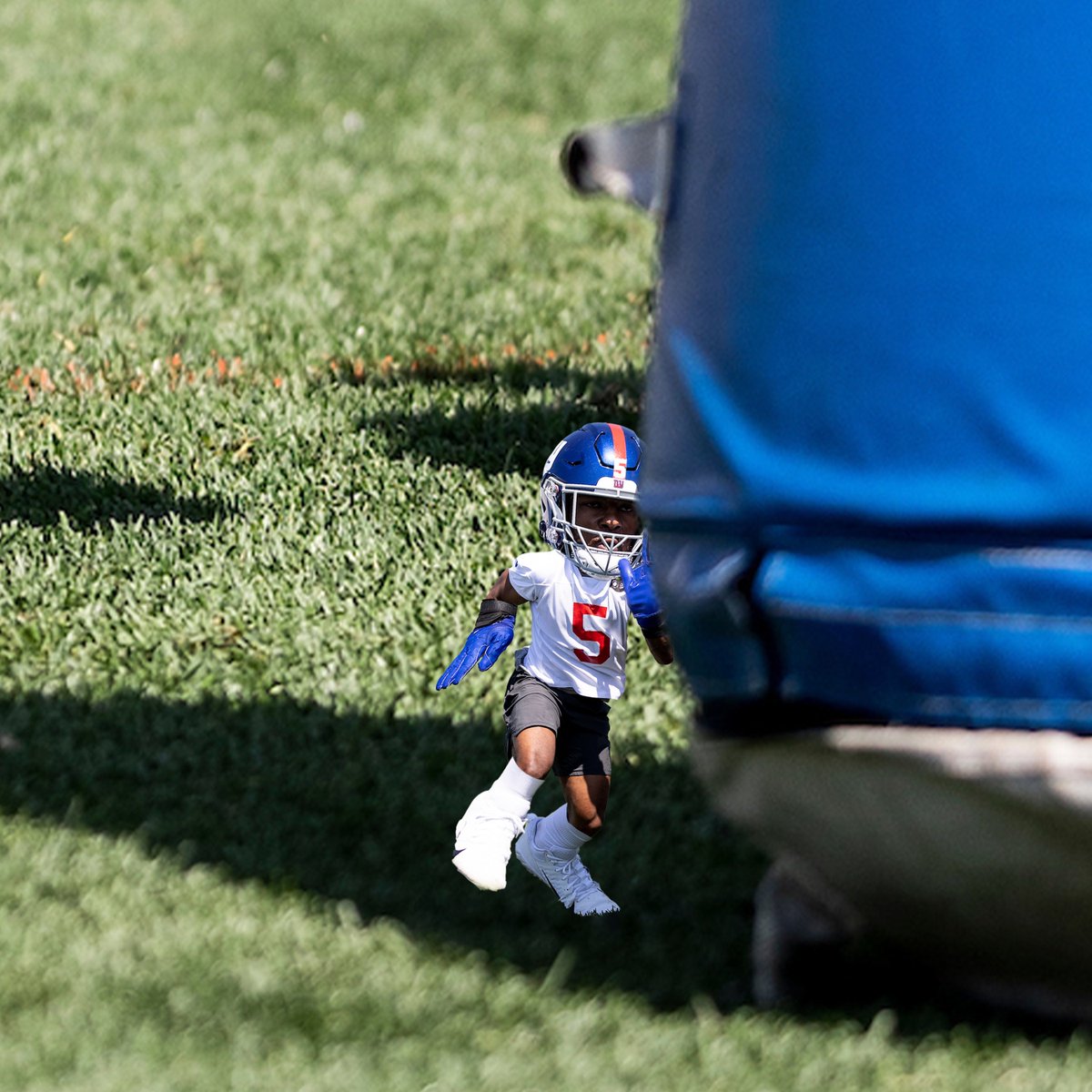 Giants's tweet photo. 𝒎𝒊𝒏𝒊 Giants https://t.co/Qu4GKGskbs