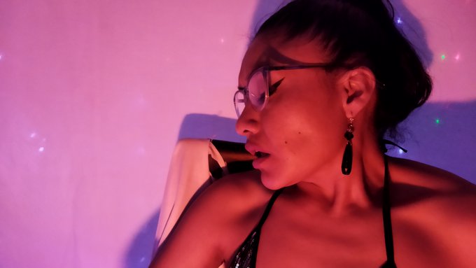 😈A que sabes los que estoy haciendo verdad? 💟 #erotweet #beauty #Lovely https://t.co/DcLlWmId6C<a href="/tag/beauty"class="tags"><span>#beauty</span></a><a href="/tag/lovely"class="tags"><span>#lovely</span></a><a href="/tag/erotweet"class="tags"><span>#erotweet</span></a>