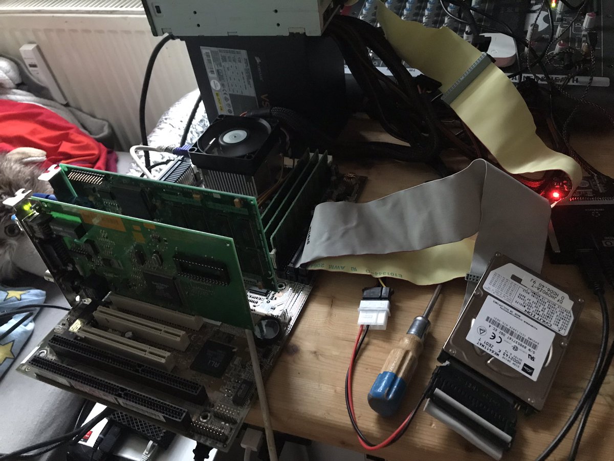 Resneptacle's tweet image. Amazed how little resources NetBSD and NGINX + PHP-FPM running on it use in idle, seems like an interesting but fitting choice in OS for this 90s AMD K6 board with 96 megs of RAM! Now what services can I host in addition to that... 🤔