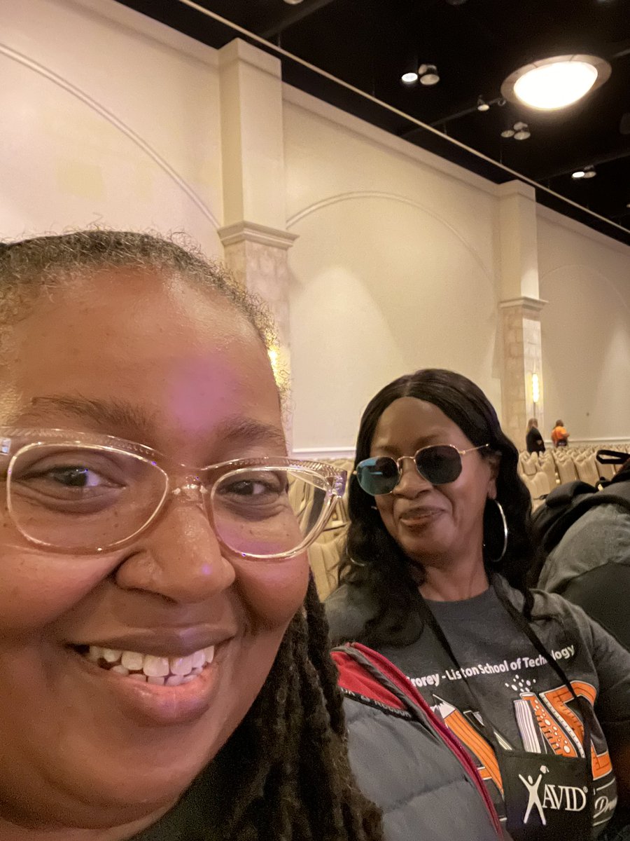 Loveat1stg's tweet photo. #AVID4Possibility @McCroreyListon https://t.co/SQZHJ1RnUp