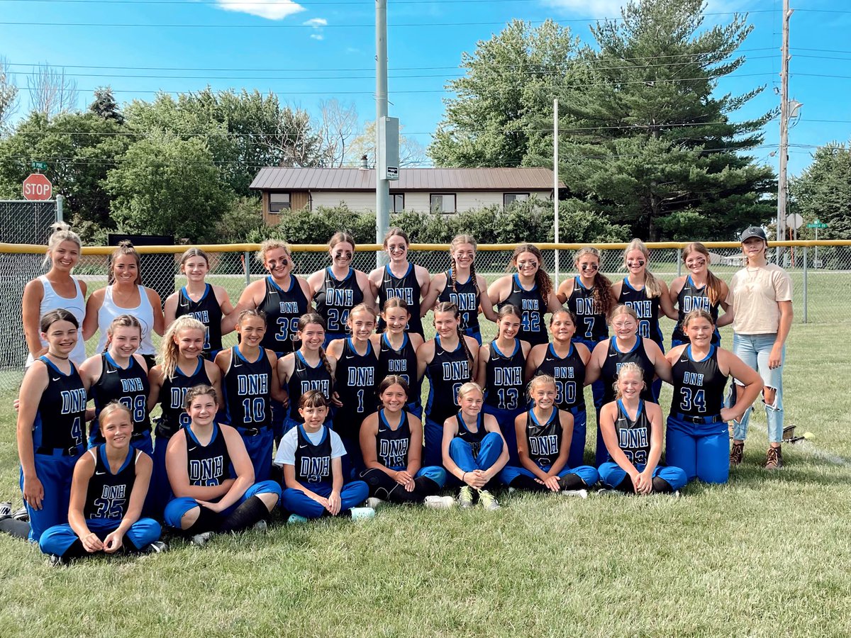 DNHSUPT's tweet photo. Congratulations to the 7th &amp; 8th grade softball teams on their undefeated seasons. Thank you Coach Cuvelier and Coach Zinkula! Great season Wolverines! #rollblue #MomentsThatMatter https://t.co/G8XGZ42QVR