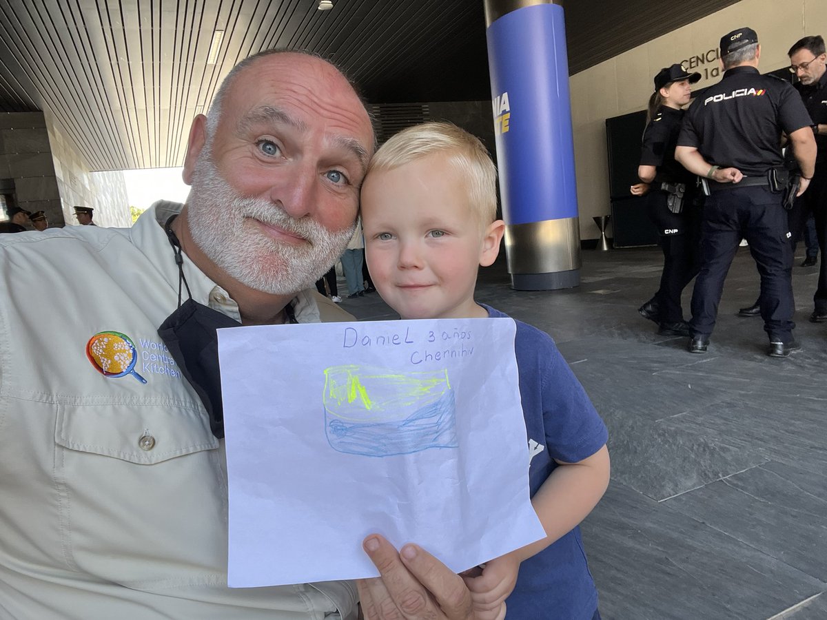 Chef José Andrés 🕊️🥘🍳 (@chefjoseandres) on Twitter photo .<a href="/FLOTUS/">First Lady Melania Trump</a> <a href="/DrBiden/">Dr. Jill Biden</a> and Queen Leticia <a href="/CasaReal/">Casa de S.M. el Rey</a> thank you for visiting the Centro de Refugiados in Madrid…where <a href="/WCKitchen/">World Central Kitchen</a> is providing thousands of meals each day to brave Ukrainian families that Spain has welcomed with open arms, like many other countries!
Food is Love! .<a href="/FLOTUS/">First Lady Melania Trump</a> <a href="/DrBiden/">Dr. Jill Biden</a> and Queen Leticia <a href="/CasaReal/">Casa de S.M. el Rey</a> thank you for visiting the Centro de Refugiados in Madrid…where <a href="/WCKitchen/">World Central Kitchen</a> is providing thousands of meals each day to brave Ukrainian families that Spain has welcomed with open arms, like many other countries!
Food is Love!