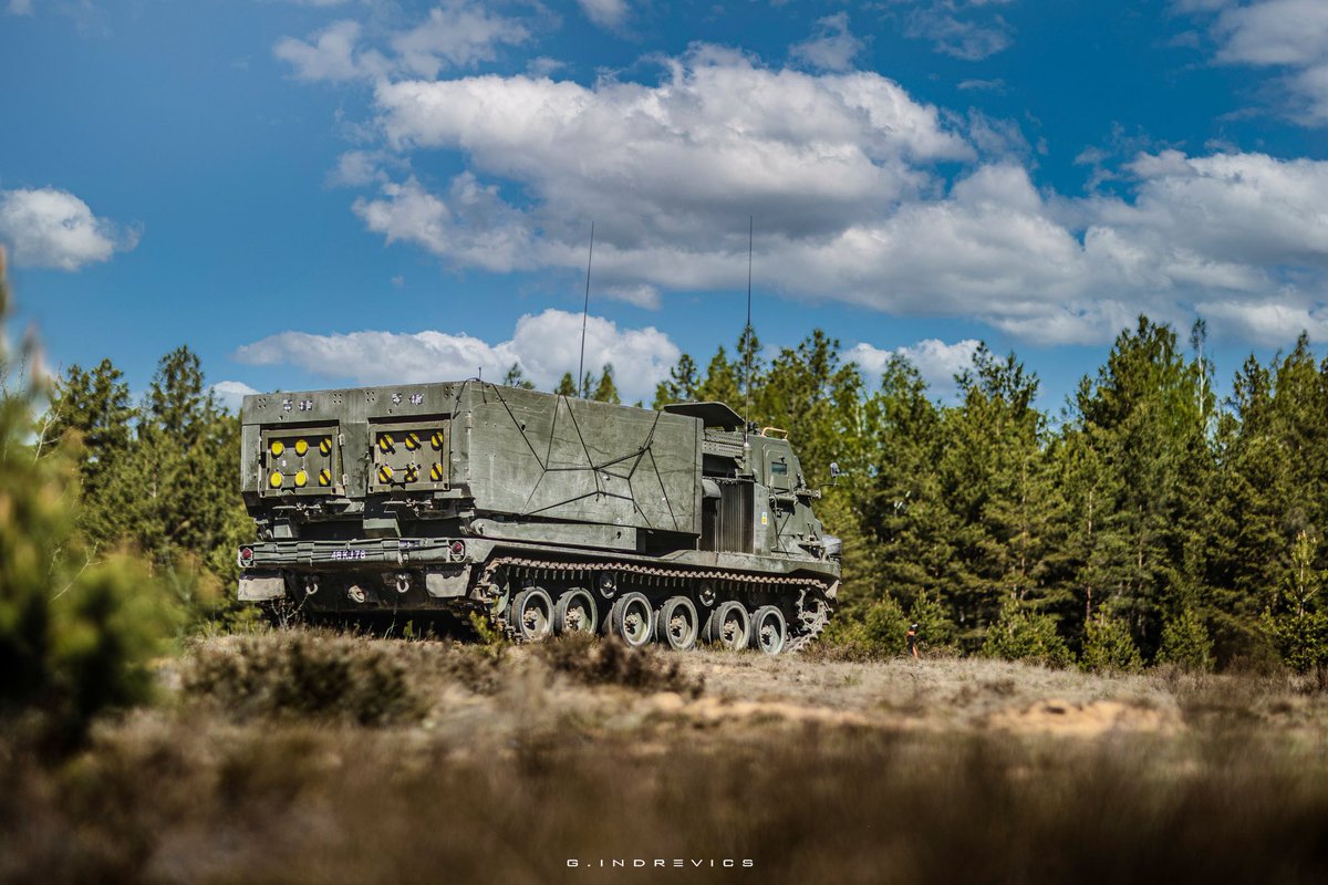 rzgryziewicz's tweet photo. The Multiple Launch Rocket System from 26 Regiment Royal Artillery 🇬🇧 during #SummerShield 22 exercise in 🇱🇻 Latvia, Kadaga. #WeAreNATO https://t.co/WnpdYT7mHx