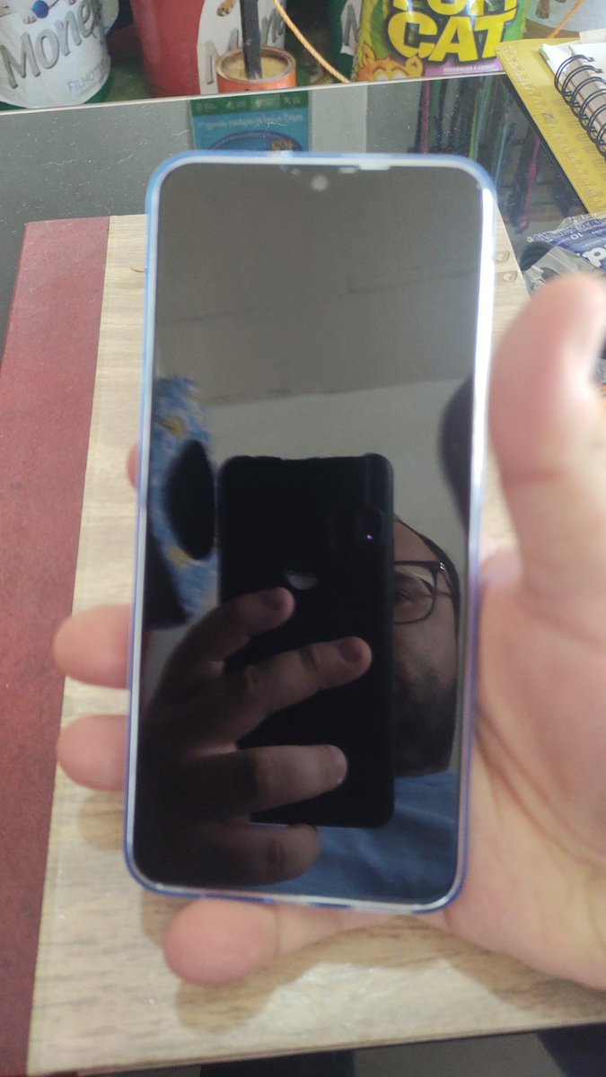 UnHptaEmpatico2's tweet image. Casi que no llega pero ya ahora sí a ver si puedo recuperar esta cuenta en ese equipo o paila