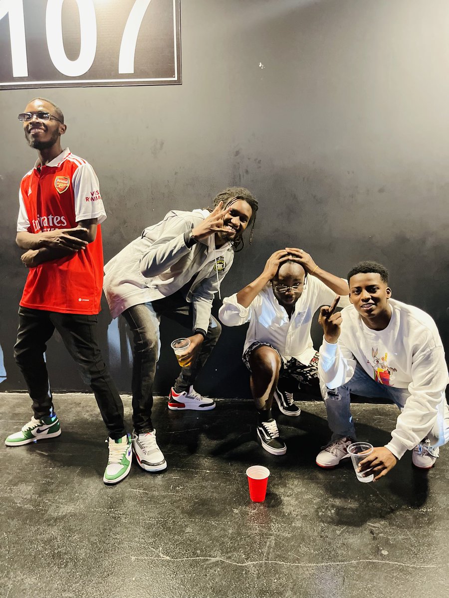 princenshiz's tweet photo. A’ight😌😌😌 https://t.co/vPcbvwFIiR