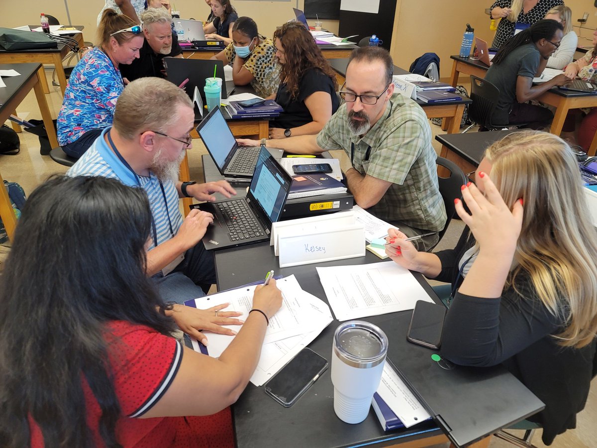 segarrac's tweet photo. South Florida teachers highly engaged during Day1 of #FLBESTJourney2022 . What a great day full of learning more about the  #FLBest standards! https://t.co/YijQ2SliwO