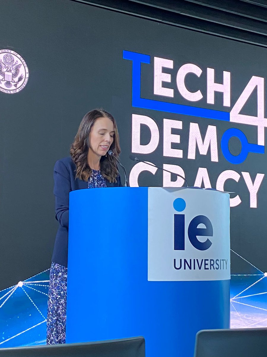 Thrilling day at @IEuniversity 
In the a.m. #SaferTomorrow, a @NATO-sponsored event that examined the relationships between new technologies and international security @ieGovernance @AranchaGlezLaya 
In the p.m. #Tech4Democracy, with the participation of 🇳🇿’s PM @jacindaardern