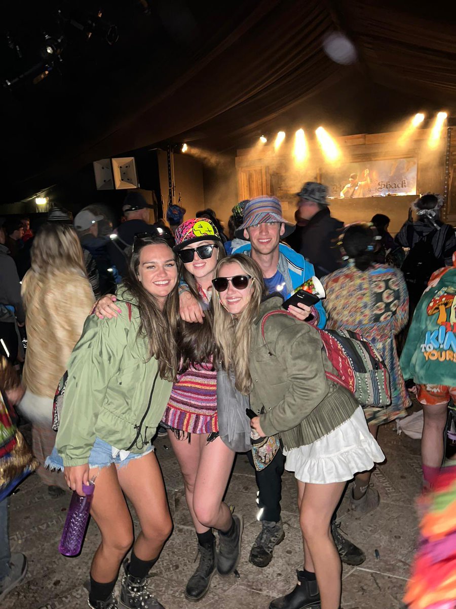 Evie Mock tweet media