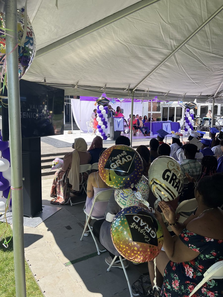 BPGibson2025's tweet photo. Honored to keynote this yearβs Graduation of the Validus Prep Academy! So proud of our Scholars who worked so hard to see this accomplishment. Congratulations Class of 2022, Principal Hibbert and the Validus Prep Team for your amazing work and labor of love! #CSD9 #Bronx ππππ https://t.co/FFFxDlMMIK