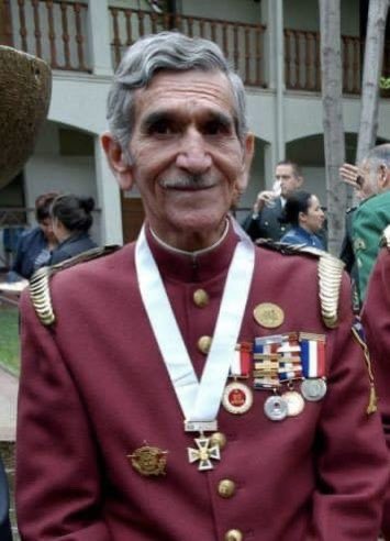 Se comunica el sensible fallecimiento del Voluntario Honorario, Voluntario Emérito y Bombero Insigne de Bomberos Chile y de <a href="/PrimeraSanBdo/">Primera San Bernardo</a> Sr Bernardo Orellana Orellana QEPD con premio de 60 años de servicio en la institución. Enviamos nuestras condolencias a familia y compañía.