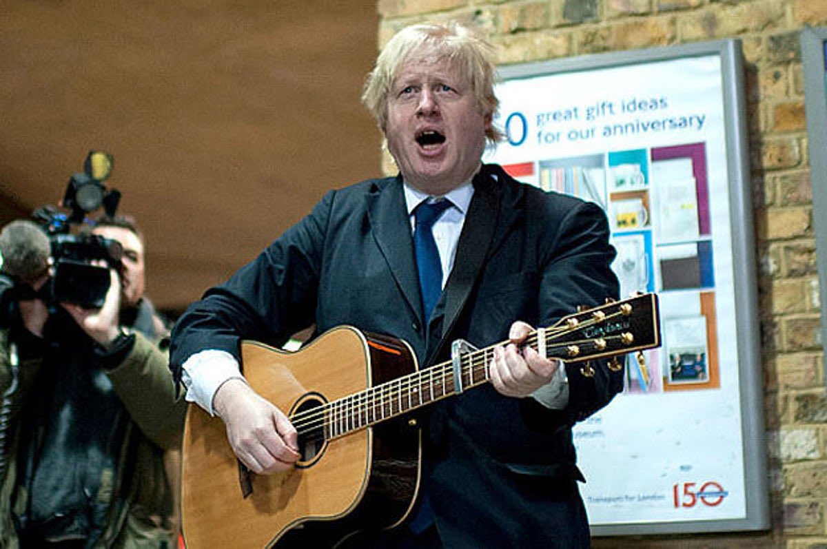 MusicalChaotic's tweet photo. The capo? https://t.co/WV5OcZK7h0
