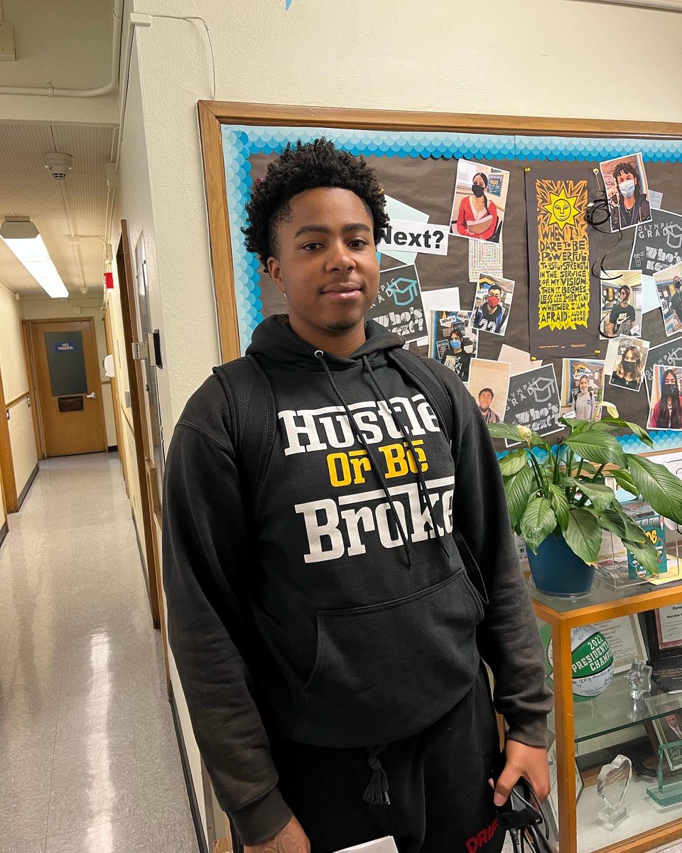 OlyMDUSD's tweet photo. Just a couple of our latest summer grads to shout out! Great work Alyssa & Khalil on getting it done! We are sooooo proud! Whoooooo’s next? #teamoly #olypride #olysquad #graduate #gotcredits #alted #whosnext @MtDiabloUSD https://t.co/trANls4395