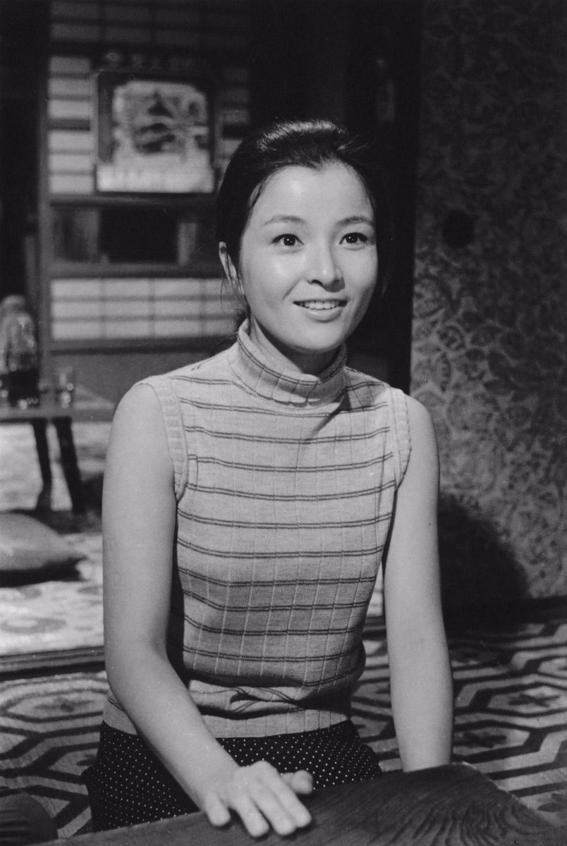 倍賞千恵子 　ヘアーヌード 今日は倍賞千恵子 さん誕生日｡SKD在籍中から注目株だったそうですが結果多くの時間をさくらに割いてしまったのは幸か不幸か｡｢霧の旗｣の悪女やおきゃんな｢白昼堂々｣を観る