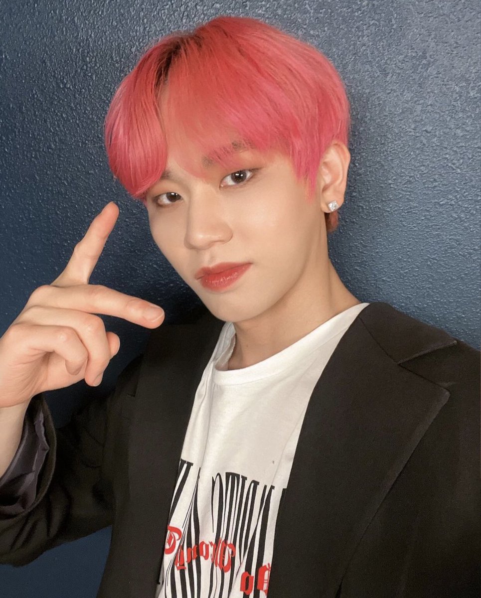 DKBBrazil's tweet photo. (2/2)
"Garoto rosa no seu coração 💖🫀💘❤️🔥"
#DKB #다크비 #닼둥이inDENVER #DKBinDENVER #2022_DKB_US_TOUR #지케이 https://t.co/ciMr2JHsmi