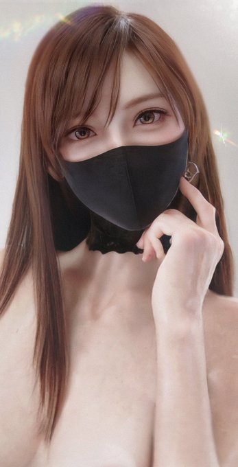 「マスク、似合うかな?」 