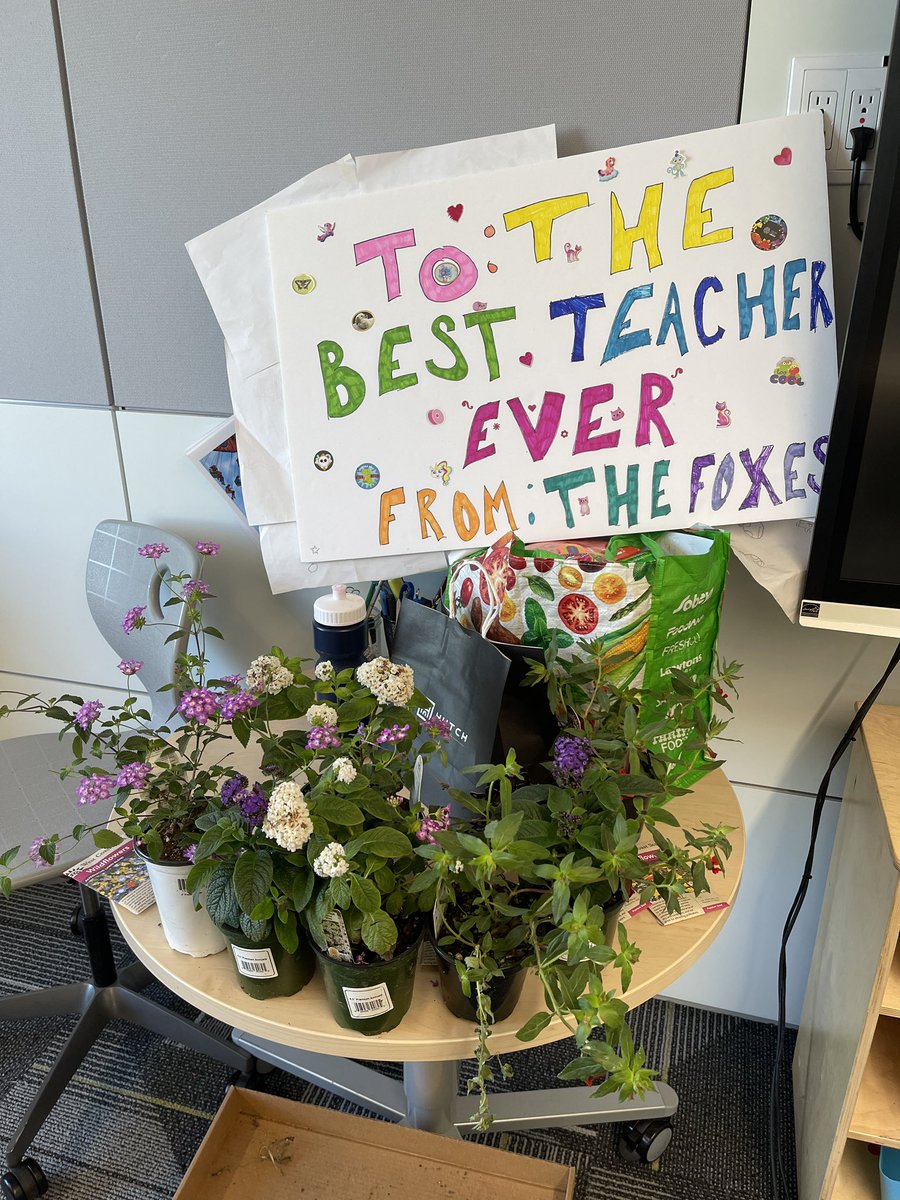 Ms. Kruchkowski 🍎 tweet media