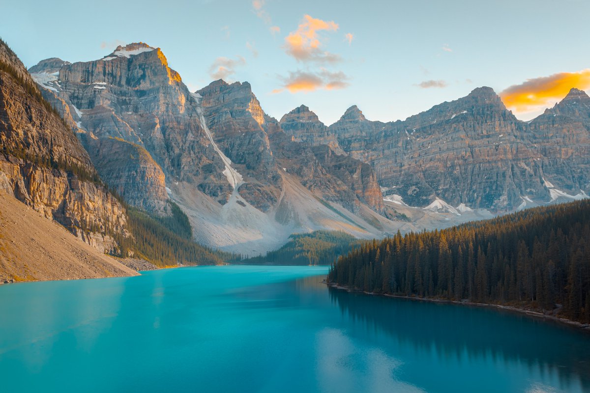 FairmontSprings's tweet photo. Banff National Park is home to so many beautiful blue lakes! Can you name the three you see here?!

#BanffSprings #MyBanff #AdventureHere https://t.co/AeQhgyQG53