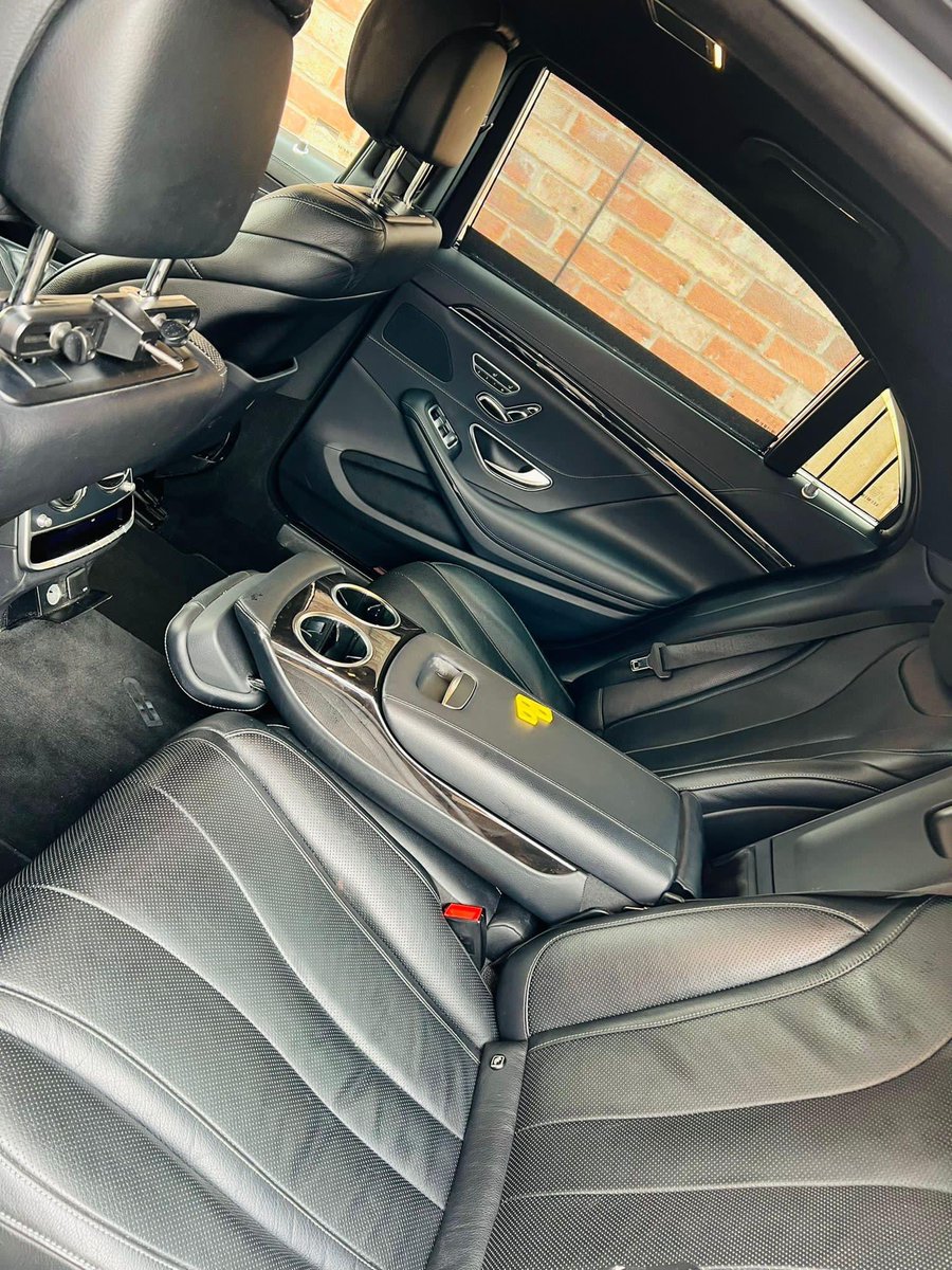 Akanimoore's tweet photo. To my folks in the UK…I’ve got a 2019 Maybach selling for £27k. Dm me if you are interested. If anyone can find a buyer in the UK.  Kindly retweet 

Thank you! https://t.co/ggXZxzUcWM