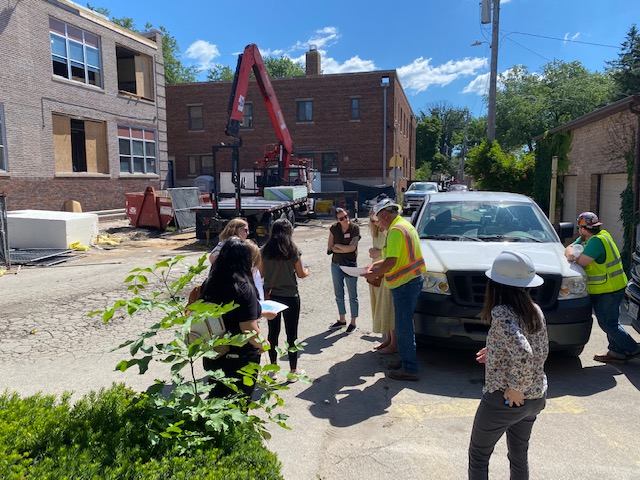 Catalpa_ECC's tweet image. Our founding staff toured the Cornelius construction site yesterday.  The archways, natural light, and vaulted ceilings inspired our team of educators. We have so many ideas brewing for our littles! #ChicagoEarlyLearning