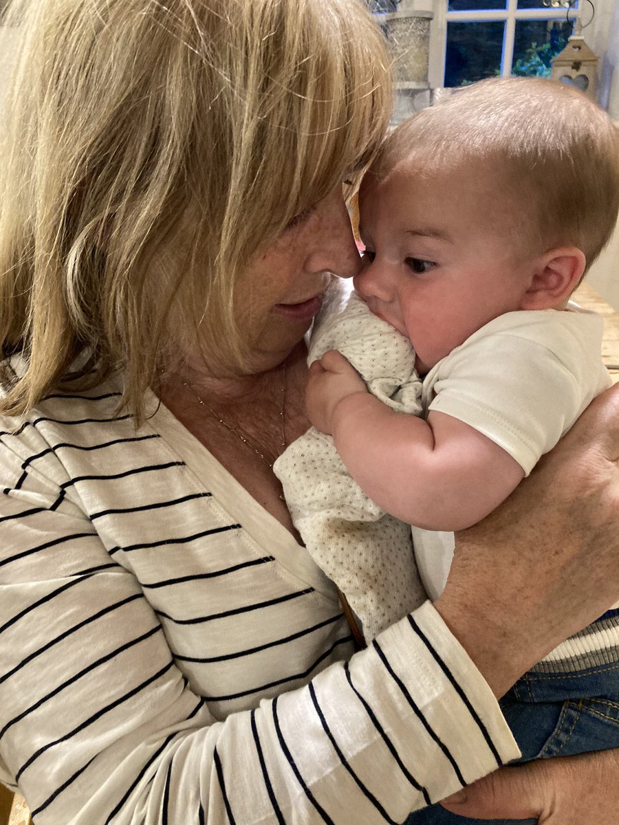AlStewartOBE's tweet photo. Let’s be honest m, the ultimate birthday surprise for Mrs S: a visit by Freddie, Laura & #JimJam. ❤️❤️❤️ https://t.co/IZwigye1JM