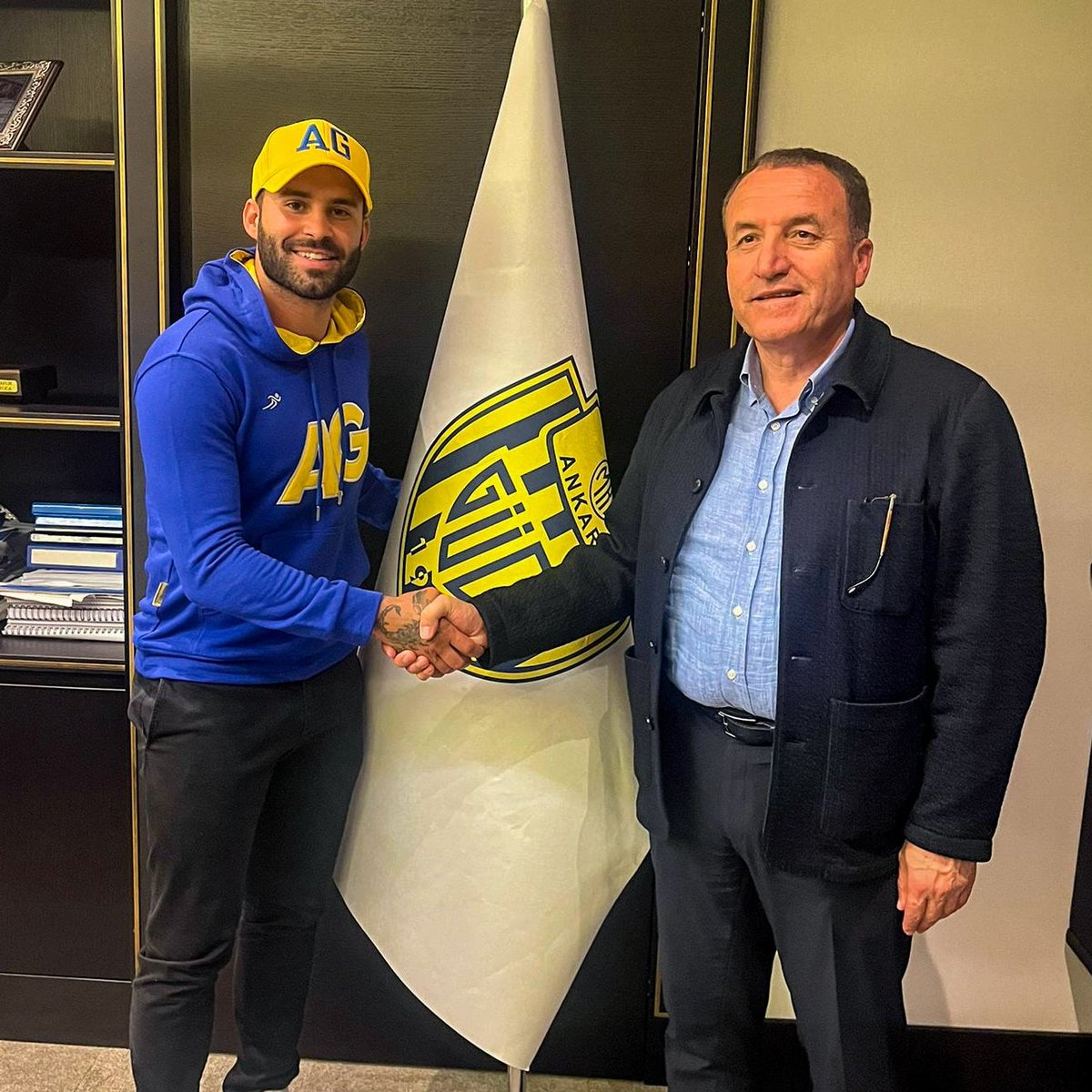 mackolik's tweet photo. Jese Rodriguez 🤝 Ankaragücü https://t.co/bEJxjJhRyq
