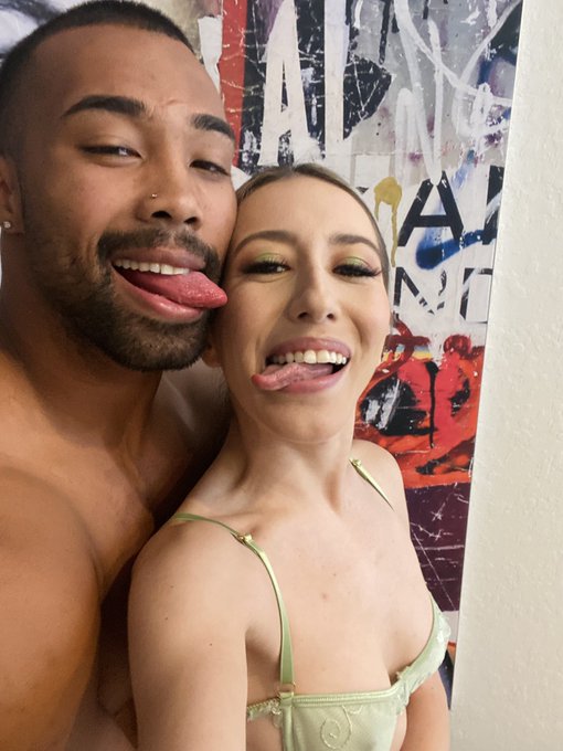 Can you guess what these tongues did today on @SeeHimFuck? 😜😜💦 Had an awesome time with @jaxson_briggs1