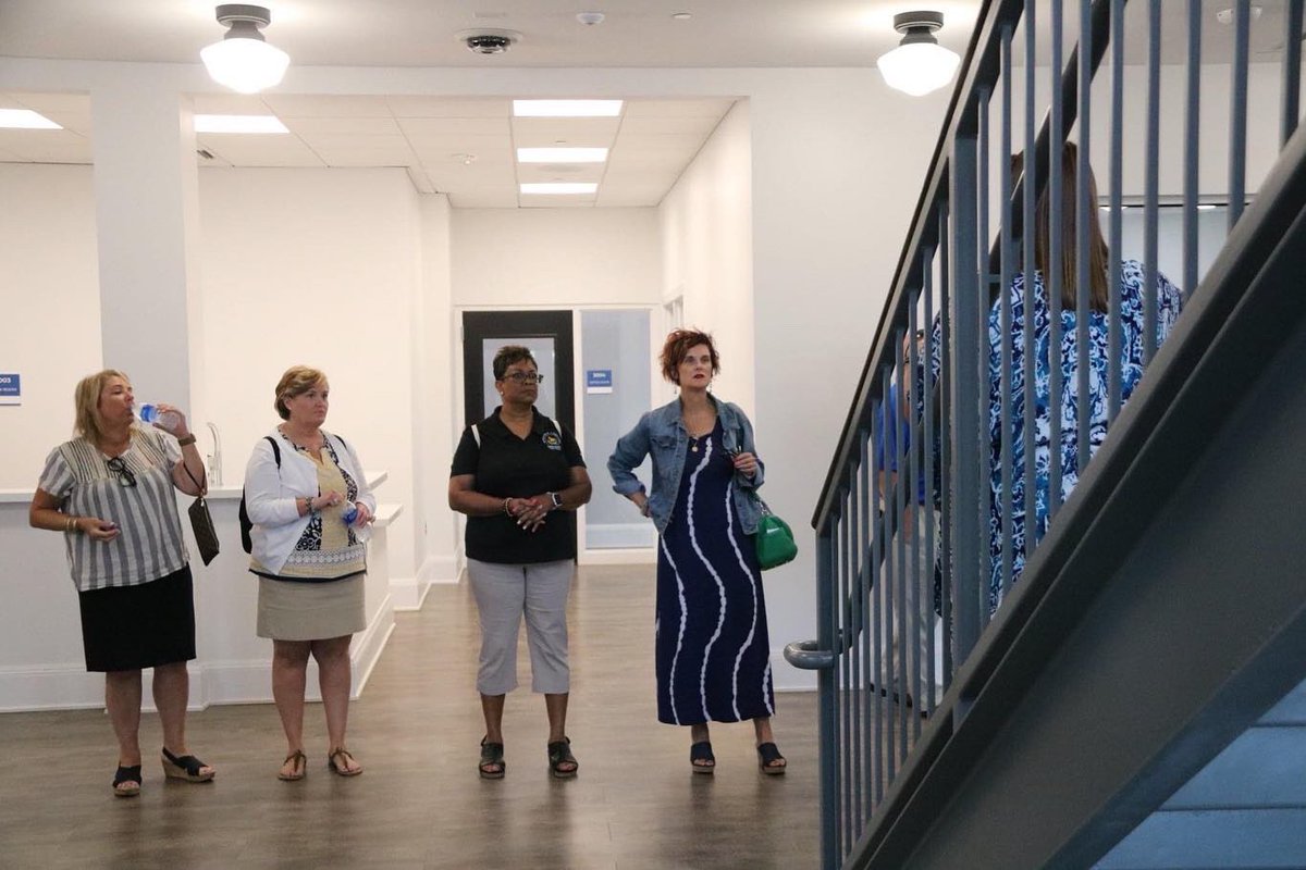 BurkeCoSchools's tweet image. @BurkeCoSchools Leadership Team and members of the Burke County Board of Education were given a tour of @NCSSM_Morganton this morning. We are so excited for the new partnerships that will be created between BCPS and NCSSM in the near future! #ignitelearningbcps