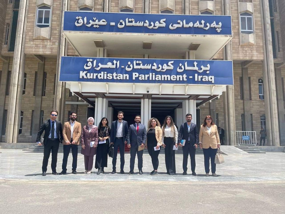 hama_rezhdwry's tweet photo. Meeting with the Speaker of KRP @Rewaz_faiaq and other MPs from different political parties to talk and discuss about key messages and activities of "Wara Dang" campaign and @NoC_programme which is supported by @SPARKorg https://t.co/wc2Ahhczlb