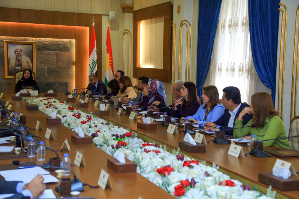 hama_rezhdwry's tweet photo. Meeting with the Speaker of KRP @Rewaz_faiaq and other MPs from different political parties to talk and discuss about key messages and activities of "Wara Dang" campaign and @NoC_programme which is supported by @SPARKorg https://t.co/wc2Ahhczlb