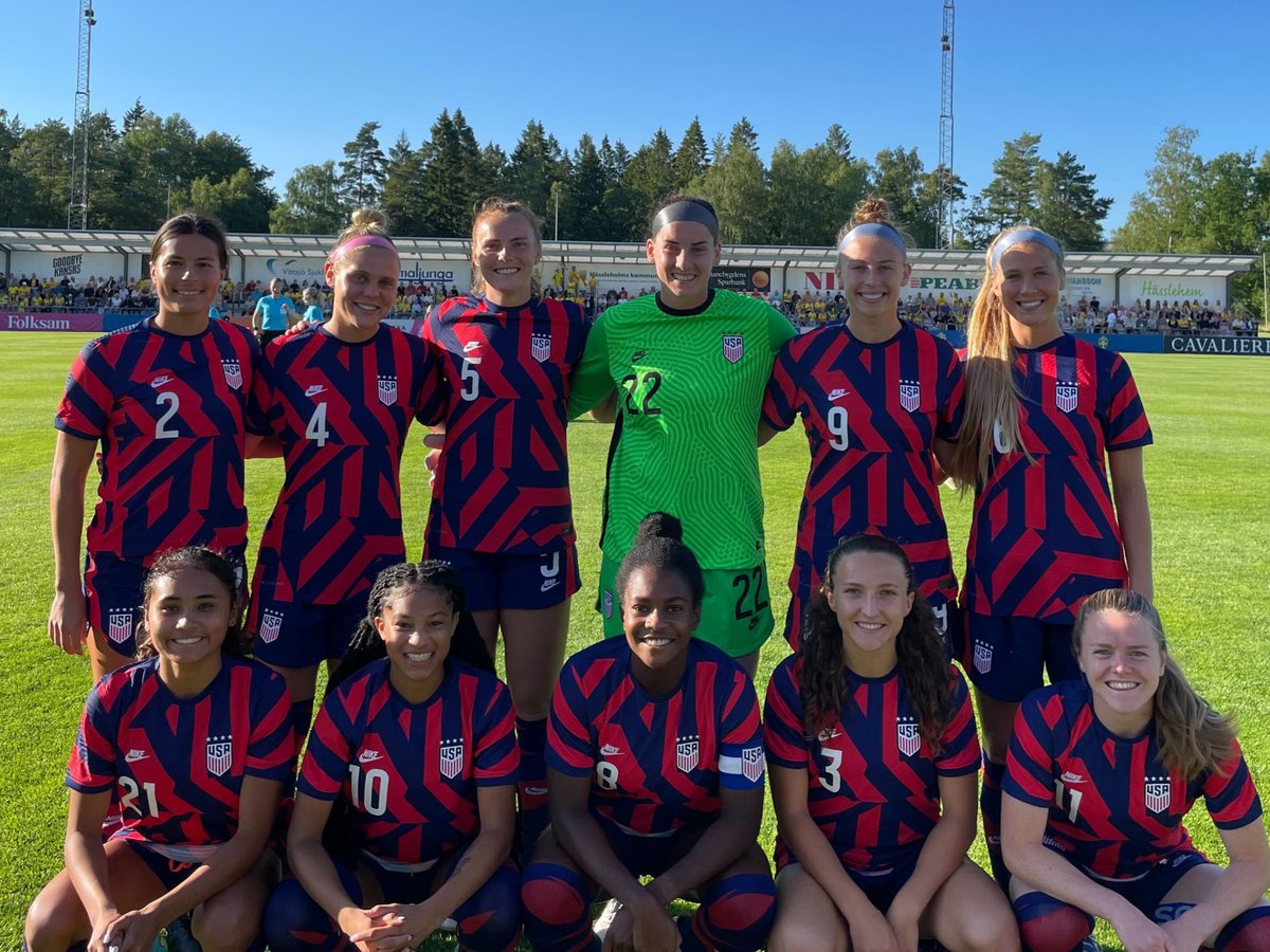 USYNT's tweet photo. Big win in Sweden!

🇸🇪 Sweden 0 - 3 USA 🇺🇸

⚽️ Alyssa Thompson 45’
⚽️ Ava Cook 57’
⚽️ Kerry Abello 77’ 

#U23WYNT https://t.co/qzXMtLzCyG